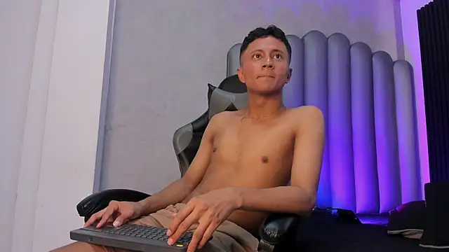  Leohot  online show from October 26, 4:03 am