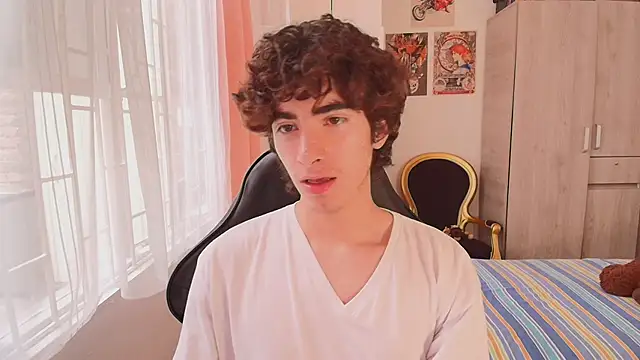 Snapshot of Nude_Boy18 chatting on October 17, 9:08 pm Nude Boy18 online show from October 17, 9:08 pm