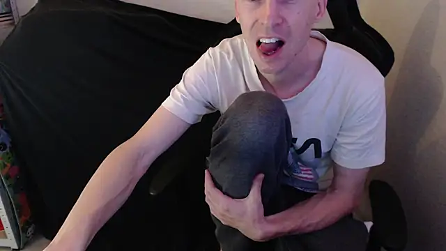 sakiramissy online show from February 17, 9:25 pm