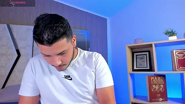 Axel grey  online show from April 16, 12:49 pm