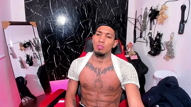 Snapshot of DIEGO_WICKED chatting on September 13, 2:45 am DIEGO WICKED online show from September 13, 2:45 am