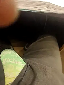 hotboy43339 online show from March 12, 3:36 am