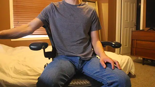 jjjjjfive online show from June 20, 1:54 am