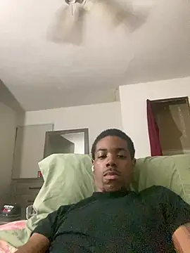 huhgtr online show from April 21, 12:46 am