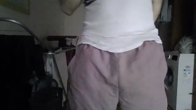 XLBarehengst online show from December 17, 2:13 pm