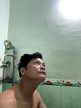 Snapshot of hotboy2x chatting on September 17, 10:22 pm hotboy2x online show from September 17, 10:22 pm