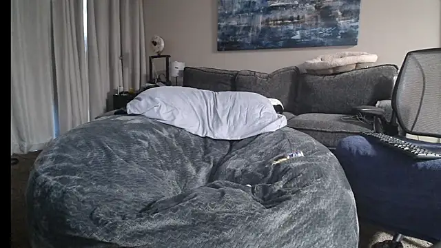 LeeCox online show from January 25, 6:46 pm