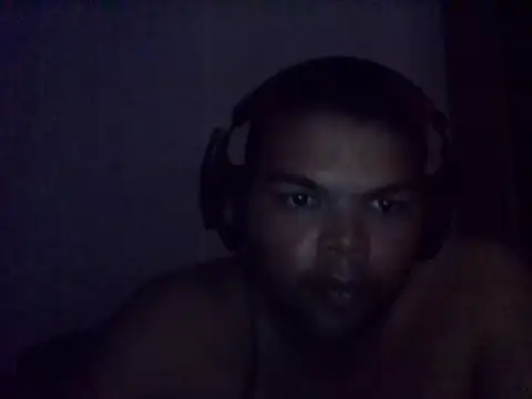 lucascarvalho88 online show from May 12, 11:24 pm