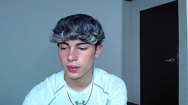 john vichenso online show from November 14, 10:22 pm