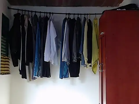 Snapshot of john_vichenso chatting on September 9, 9:35 pm john vichenso online show from September 9, 9:35 pm