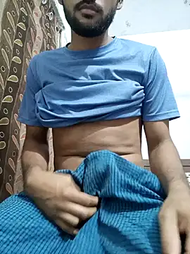Snapshot of mayur_raaje chatting on October 23, 6:11 pm mayur raaje online show from October 23, 6:11 pm