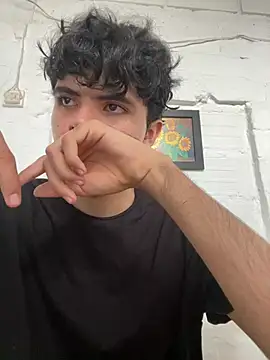 Axel-Mejia online show from July 20, 5:48 pm