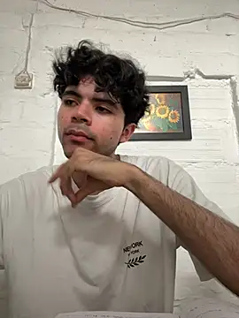 Axel-Mejia online show from July 26, 7:44 pm
