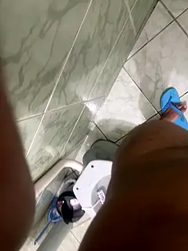 Kaua11225 online show from November 5, 5:59 pm