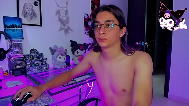 KeitaMoon online show from March 5, 4:03 pm