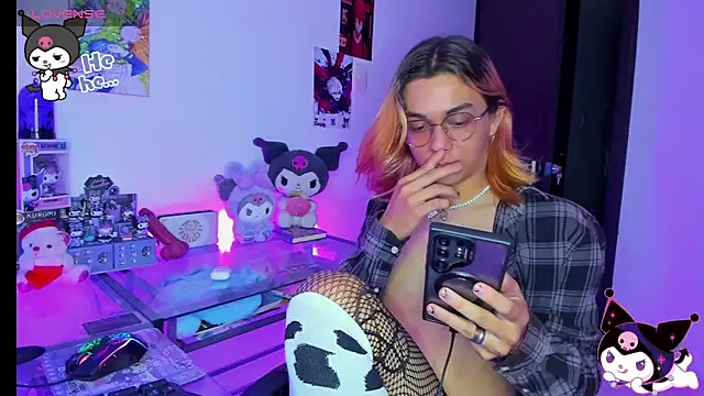 KeitaMoon online show from November 9, 9:41 pm