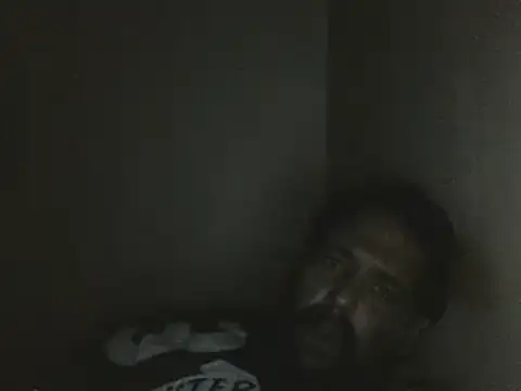 Snapshot of elpoop7305 chatting on September 24, 11:47 pm elpoop7305 online show from September 24, 11:47 pm