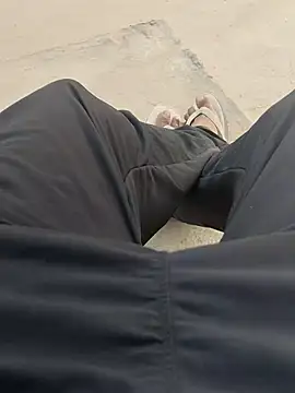 INTERNATIONAL0001 online show from September 17, 12:28 pm