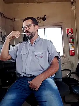 jssaf online show from April 18, 4:41 pm