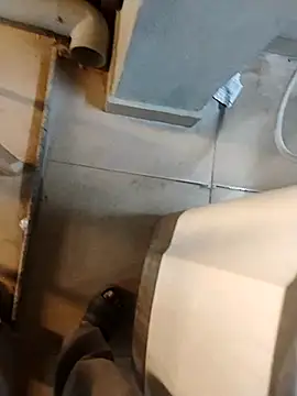 themasklover online show from April 22, 4:34 pm