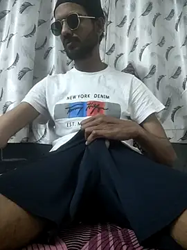 fckboy987 online show from April 24, 6:10 pm