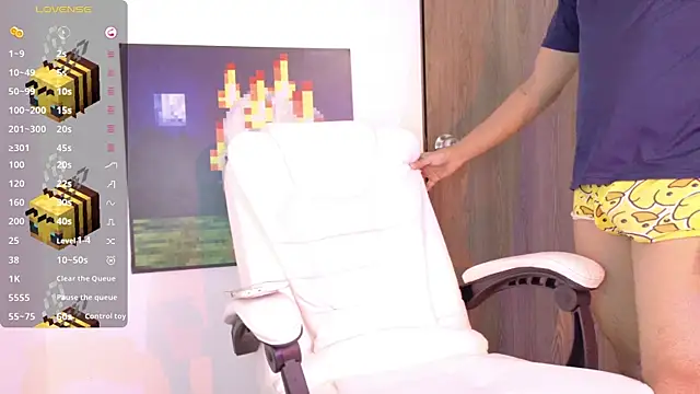 an drew18 online show from January 15, 2:20 pm