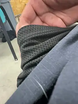 jamesliddick38 online show from April 4, 12:40 am