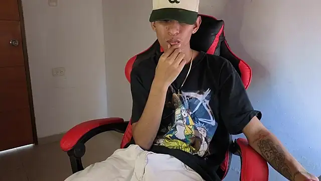 sung yol online show from April 21, 6:14 pm