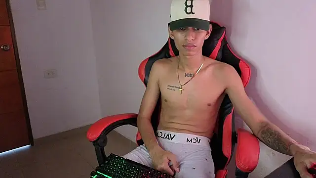 sung yol online show from April 20, 9:06 pm