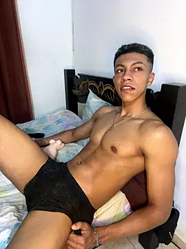 RickyEbony online show from January 19, 2:36 am