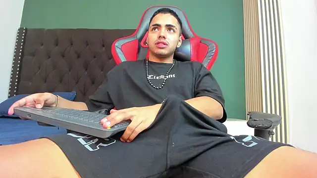 ares pain online show from April 22, 8:46 pm