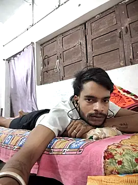Snapshot of yashuuuu021 chatting on September 10, 6:28 pm yashuuuu021 online show from September 10, 6:28 pm
