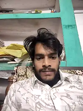 yashuuuu021 online show from November 22, 1:43 pm