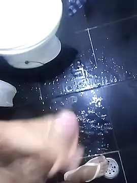 Jeff013013 online show from December 14, 6:09 am