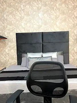 RaphaelDufort online show from November 25, 12:12 am