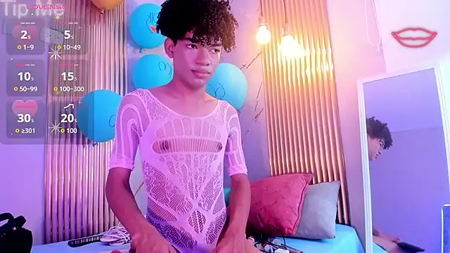 Ivone Rose  online show from November 9, 12:53 pm