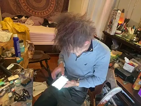 XanderOzzz online show from October 29, 6:55 pm