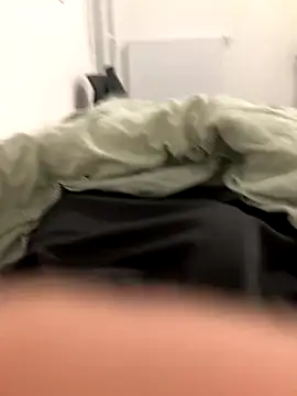 Loulou 2007 online show from September 16, 7:36 pm