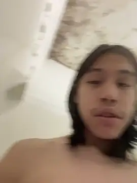 heytherepeoples717 online show from November 11, 8:25 pm