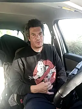 twitshe online show from October 6, 1:38 pm