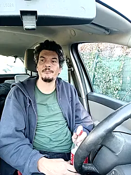 twitshe online show from November 7, 2:20 pm