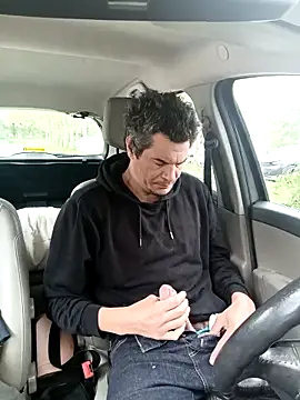 twitshe online show from October 10, 8:41 am