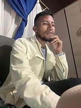 leinad or97 online show from February 6, 3:47 am