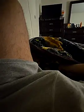 Caneloo1 online show from December 1, 1:41 am