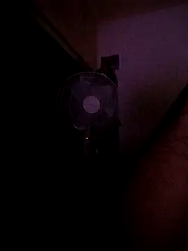 Facummmmmmmmmm online show from December 4, 7:48 am