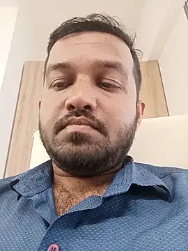 VJ17 online show from November 8, 6:49 am