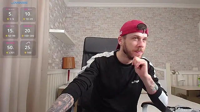 JonahShaw online show from April 18, 4:36 am