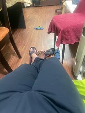 Binuthomas online show from January 5, 9:40 pm