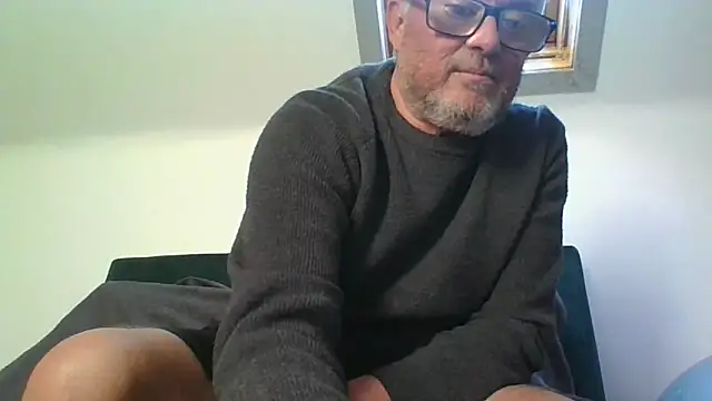 naughtygrandad1 online show from April 30, 6:48 pm