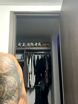 Andrew Johnnson online show from October 19, 6:49 am